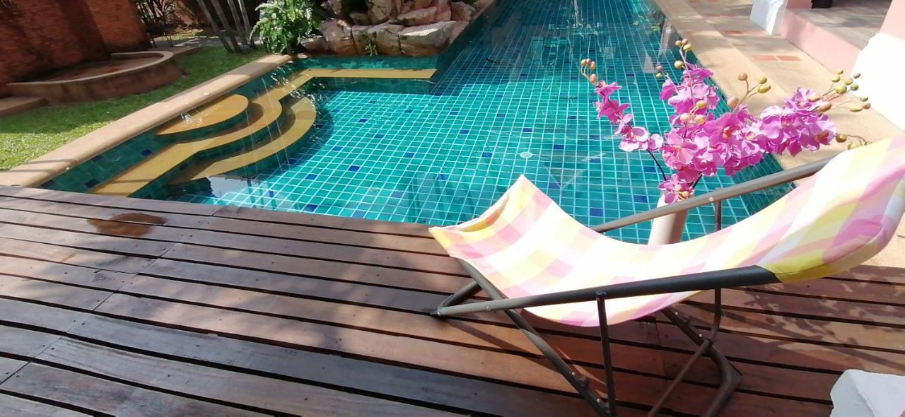 Pra Tamhnak Villa 10 Heong Non Preom Sra Way Neam Seuan Tua Pattaya Exterior foto