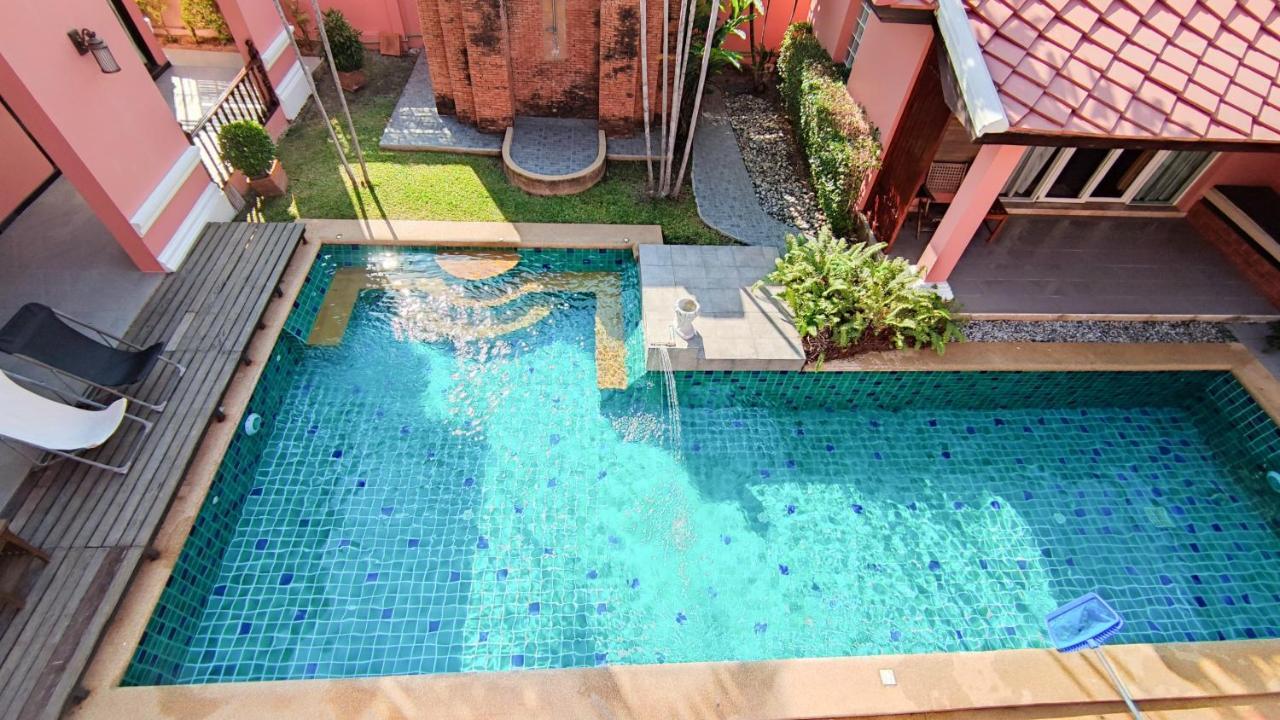 Pra Tamhnak Villa 10 Heong Non Preom Sra Way Neam Seuan Tua Pattaya Exterior foto